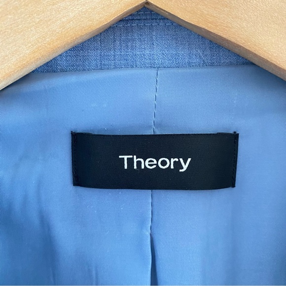 THEORY Blue Blazer Sz 6 - Picture 3 of 9